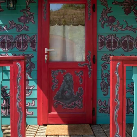 La Rovere - I Carrozzoni Gitani Alloggio per agriturismo Cossano Belbo