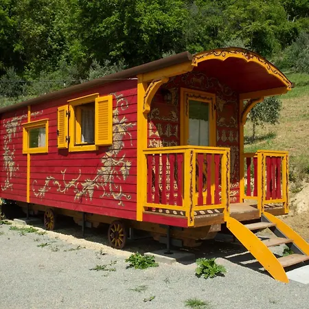 La Rovere - I Carrozzoni Gitani Alloggio per agriturismo Cossano Belbo